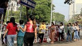 နိုင်ငံကူးလက်မှတ် အမျိုးအစားပေါင်းစုံနဲ့ ချုပ်ကိုင်ခံထားရတဲ့ မြန်မာပြည်သူများ