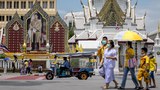 ထိုင်းနိုင်ငံမှာ အိမ်နဲ့ ကွန်ဒိုတိုက်ခန်းဝယ်တဲ့ မြန်မာတွေများလာ
