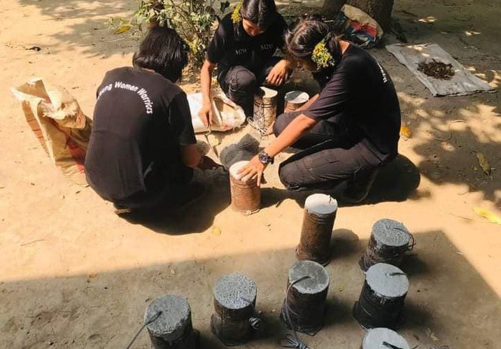 myaung-bomb.jpg myaung-bomb.jpg