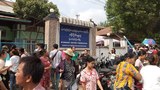 မြဝတီမြို့မှာ နယ်စပ်ဖြတ်ဖို့ UID စမတ်ကတ်လုပ်သူတွေ ဘတ်ငွေနှစ်ထောင်အထိ ပေးရ