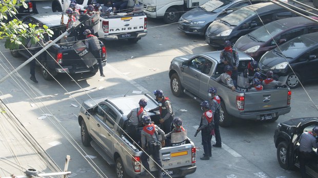 police-ygn.jpg police-ygn.jpg