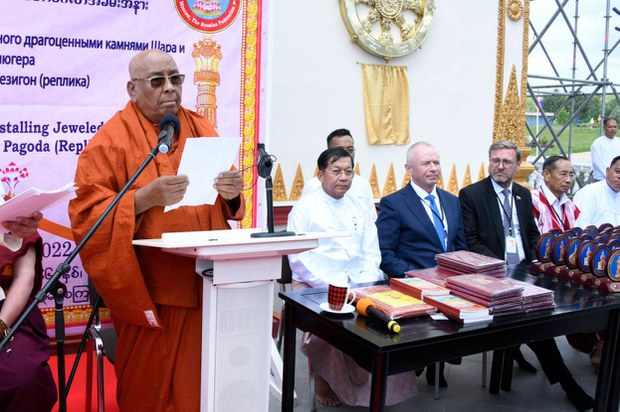 ဥပဒေမဲ့သတ်ဖြတ်မှုအပေါ် ဆရာတော်ကြီးတွေ နှုတ်ပိတ်နေမှု ဝေဖန်သူတွေ ပြစ်တင်ပြောကြား ဥပဒေမဲ့သတ်ဖြတ်မှုအပေါ် ဆရာတော်ကြီးတွေ နှုတ်ပိတ်နေမှု ဝေဖန်သူတွေ ပြစ်တင်ပြောကြား