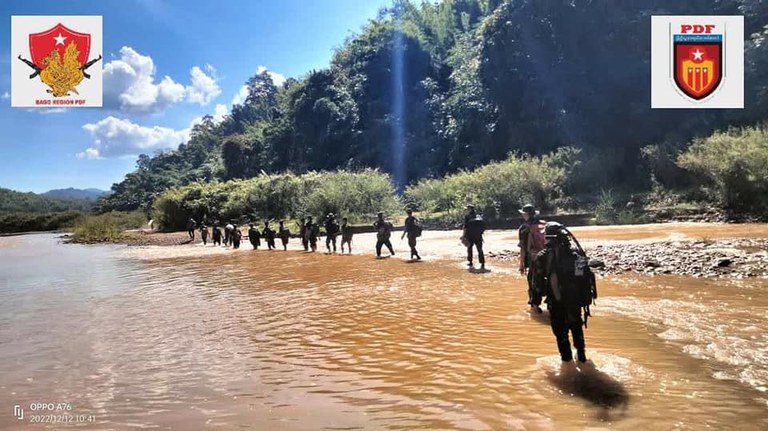 ဝေါမြို့နယ် (ပကဖ) နှင့် ပဲခူးခရိုင် PDF တပ်ရင်း (၃၇၀၁) ပြောက်ကျားတပ်ဖွဲ့တို့အား ၂၀၂၂ ခုနှစ် ဒီဇင်ဘာလ ၁၂ ရက်နေ့က တွေ့ရစဉ်။ Photo: Bago Region PDF