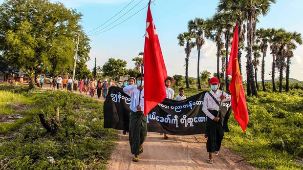 မြို့ပြနဲ့ကျေးလက်၊ နွေဦးတော်လှန်ရေးအပေါ် လေးနက်မှုကွာခြား မြို့ပြနဲ့ကျေးလက်၊ နွေဦးတော်လှန်ရေးအပေါ် လေးနက်မှုကွာခြား