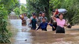 သဘာဝဘေးထက် စစ်ရေးကို ဦးစားပေးတယ်လို့ စစ်ကောင်စီ ဝေဖန်ခံနေရ