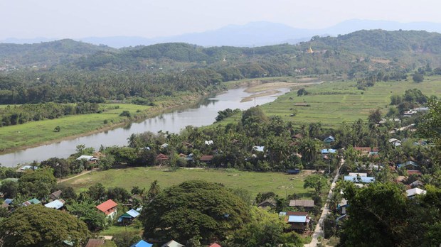 ရခိုင်တိုက်ပွဲ တောင်ပိုင်းအထိ ကျယ်ပြန့်လာ၊ သံတွဲဒေသခံ နှစ်ထောင်ကျော် ထွက်ပြေးနေရ