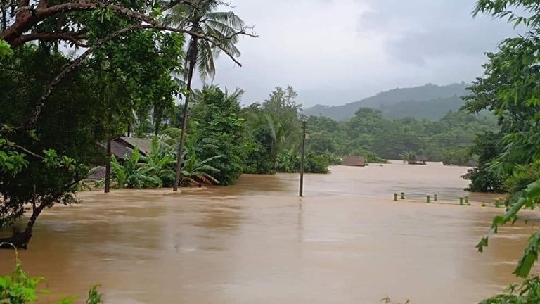 ရခိုင်ပြည်နယ် ဂွမြို့နယ် ဘဝင်ကျေးရွာ ရေကြီးရေလျှံဖြစ်နေသည်ကို ၂၀၂၄ ခုနှစ်၊ ဇူလိုင်လ ၂၅ ရက်နေ့က တွေ့ရစဥ်။ (Citizen Photo)