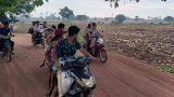 နယ်မြေရှင်းလင်းရေးကြောင့် ခင်ဦးမှာ အရပ်သားခြောက်ထောင်ကျော် ထွက်ပြေး