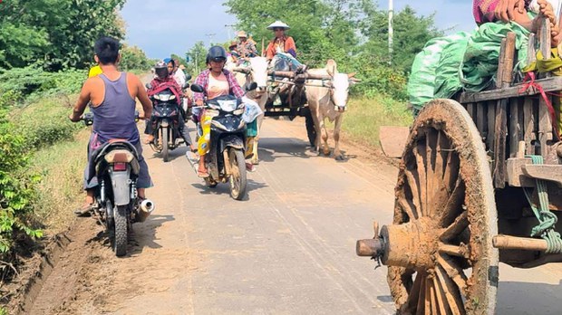 နိုင်ငံတစ်ဝန်း စစ်ဘေးဒုက္ခသည် သုံးသန်းခွဲနီးပါး စားနပ်ရိက္ခာနဲ့ အကူအညီတွေ လိုအပ် နိုင်ငံတစ်ဝန်း စစ်ဘေးဒုက္ခသည် သုံးသန်းခွဲနီးပါး စားနပ်ရိက္ခာနဲ့ အကူအညီတွေ လိုအပ်