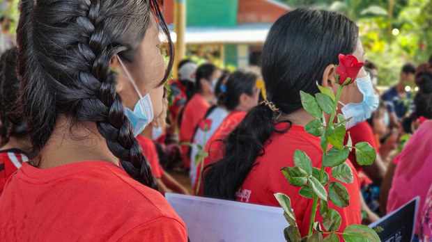 တနင်္သာရီဒေသက အမျိုးသမီးငယ်တွေ ဦးဆောင်တဲ့ နှင်းဆီရောင်သပိတ် တနင်္သာရီဒေသက အမျိုးသမီးငယ်တွေ ဦးဆောင်တဲ့ နှင်းဆီရောင်သပိတ်
