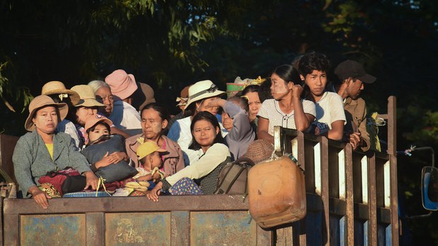 စစ်ကိုင်းအထက်ပိုင်းမှာ စစ်ဘေးဒုက္ခသည် ခြောက်သောင်းကျော် အကူအညီလိုအပ်နေ စစ်ကိုင်းအထက်ပိုင်းမှာ စစ်ဘေးဒုက္ခသည် ခြောက်သောင်းကျော် အကူအညီလိုအပ်နေ