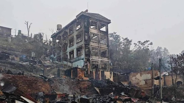 တိုက်ပွဲတွေကြောင့် တီးတိန်မြို့ခံအားလုံးနီးပါး ထွက်ပြေးနေရ တိုက်ပွဲတွေကြောင့် တီးတိန်မြို့ခံအားလုံးနီးပါး ထွက်ပြေးနေရ