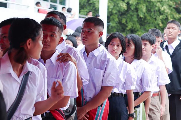 မဲဆောက်ရောက် မြန်မာတွေ ကျောင်းဆက်တက်ဖို့ ခက်ခဲနေ