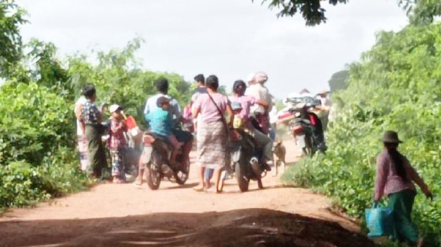 ခင်ဦးမှာ တစ်ပတ်အတွင်း ဒေသခံ ၁၀ ဦးသေဆုံးပြီး တစ်သောင်းကျော် ထွက်ပြေးရ ခင်ဦးမှာ တစ်ပတ်အတွင်း ဒေသခံ ၁၀ ဦးသေဆုံးပြီး တစ်သောင်းကျော် ထွက်ပြေးရ