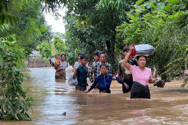 ဆည်တွေမှာ ရေပိုစုတာကြောင့် ရေကြီးမှုဒဏ် ပိုခံရတာဖြစ်ကြောင်း NUG ထောက်ပြ ဆည်တွေမှာ ရေပိုစုတာကြောင့် ရေကြီးမှုဒဏ် ပိုခံရတာဖြစ်ကြောင်း NUG ထောက်ပြ