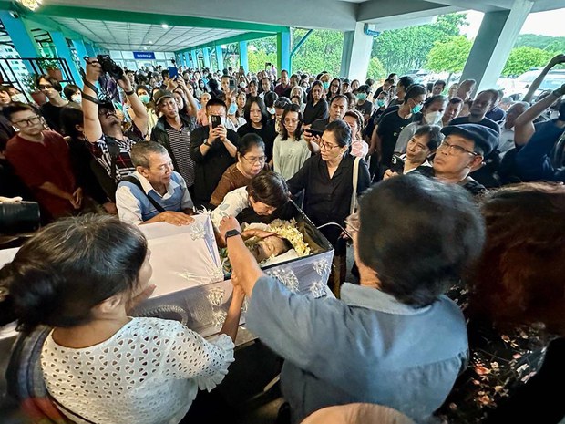 ကိုဖေမောင်စိမ်းဈာပန ရေဝေးသုသာန်မှာ ပြုလုပ်