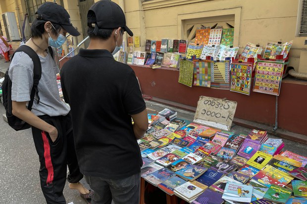 book-stall-007