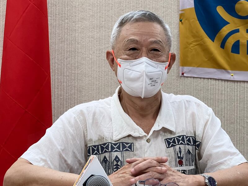 台湾淡江大学名誉教授赵春山10日出席一场座谈会(记者 黄春梅摄)