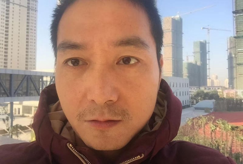 江苏时事评论人士凌真宝及姐姐都是计生政策的受害者。(志愿者提供/记者乔龙)