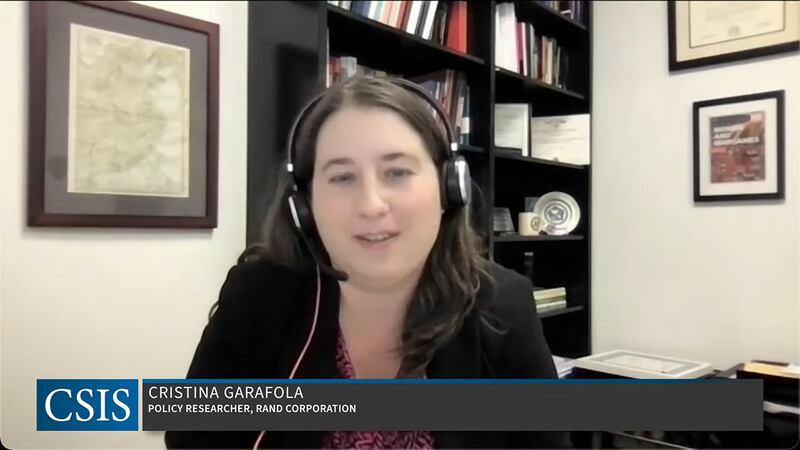 美国智库兰德公司政策研究员克里斯蒂娜·加拉福拉(Cristina L. Garafola)认为:“中国采用军事与非军事手段对付台湾,它会动用一切资源来达到政治目的,它所采取的手段包含外交、经济、金融、资讯战、网路战。”(视频截图)