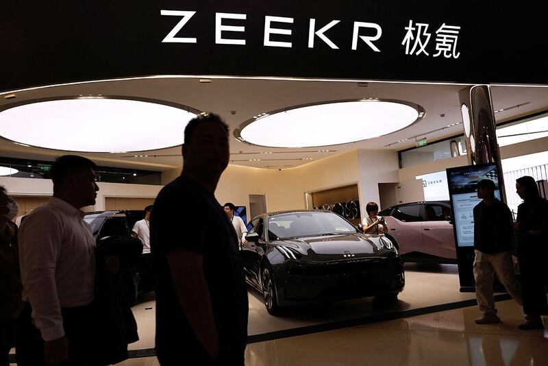 北京购物中心的吉利极氪展位(路透社)