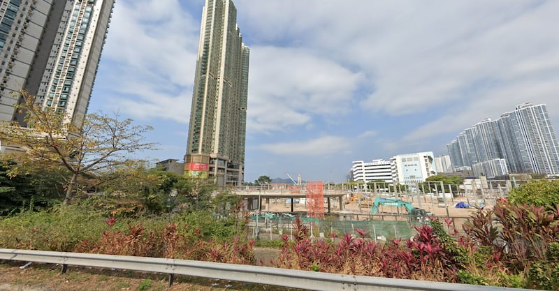 同被列為「禁地」之一，用作興建國安公署總部的大角咀海帆道皮