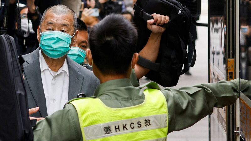 黎智英除了被判12个月外,又被临时加控两项国安法罪名。(路透社图片)