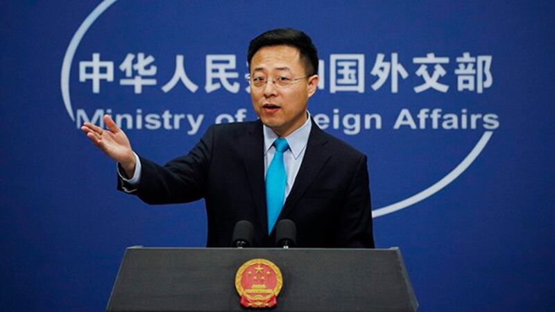 中国外交部发言人赵立坚4月7日表示,美国若抵制冬奥,“必将遭到中国人民的坚决反对和中方的有力回应。”(美联社)