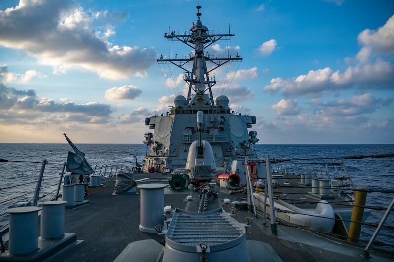 Hình minh hoạ. Tàu chiến USS Barry của Hải quân Mỹ ở Biển Đông hôm 28/4/2020