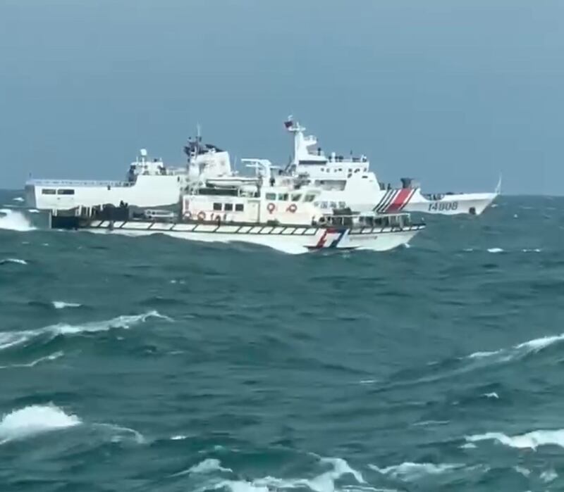 台湾的海委会海巡署金马澎分署周二证实,再次侦获4艘中国海警船侵扰金门水域,这已是中方在五月的第9度侵扰行动。(图源:台湾的海委会海巡署)