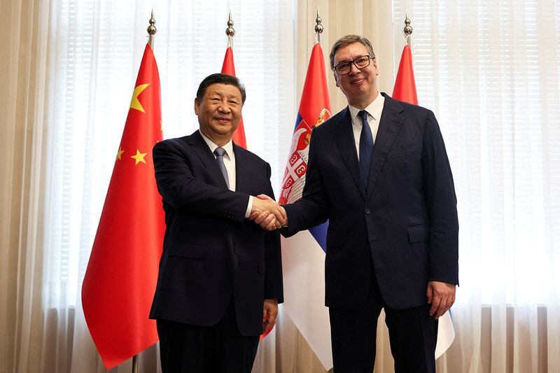 2024年5月8日,中国国家主席习近平在塞尔维亚宫会见塞尔维亚总统亚历山大·武契奇。(路透社)