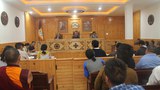 བཀའ་ཤག་ལ་མ་ཉེས་ཁག་གཡོགས་ཀྱི་གྱོད་གཞི་བཙུགས་པའི་ཁ་མཆུ་ཨང་༢༠དེའི་གནད་དོན་གཏན་འབེབས་ཀྱི་ཉན་ཞིབ་བོད་མིའི་སྒྲིག་འཛུགས་ཀྱི་ཆེས་མཐོའི་ཁྲིམས་ཞིབ་ཁང་དུ་གནང་བཞིན་པ།