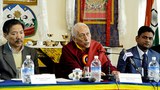 བཞུགས་སྒར་དུ་བོད་མིའི་ཚོང་ལས་བདེ་ཚོཊ་ཀྱི་ཚོཊ་ཆེན།