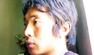 བོད་རིགས་སློབ་ཕྲུག་ཅིག་བཙོན་འཇུག་བྱས་ཡོད་པ། བོད་རིགས་སློབ་ཕྲུག་ཅིག་བཙོན་འཇུག་བྱས་ཡོད་པ།