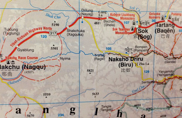 འབྲི་རུ་རྫོང་དུ་རང་བཙན་སྐད་འབོད་བྱས་པ།