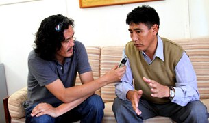 ནོར་བུ་གླིང་ཁ་བོད་ཀྱི་རིག་གཞུང་གཅེས་སྐྱོང་ཁང་། ནོར་བུ་གླིང་ཁ་བོད་ཀྱི་རིག་གཞུང་གཅེས་སྐྱོང་ཁང་།