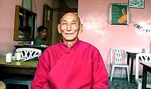 ལོ་ལྔ་བཅུ་སྔོན་ལ་བཙན་བྱོལ་དུ་ཕེབས་པའི་ལོ་རྒྱུས། ལོ་ལྔ་བཅུ་སྔོན་ལ་བཙན་བྱོལ་དུ་ཕེབས་པའི་ལོ་རྒྱུས།