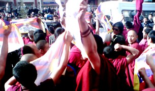 གདུང་རྒྱུད་དོན་གྲུབ་རྒྱ་མཚོ་བཙོན་ཁང་གང་དུ་ཡོད་པ། གདུང་རྒྱུད་དོན་གྲུབ་རྒྱ་མཚོ་བཙོན་ཁང་གང་དུ་ཡོད་པ།