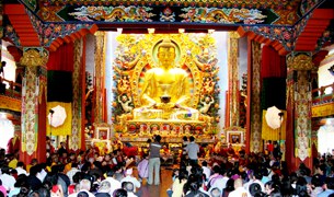 བལ་ཡུལ་བཀྲ་ཤིས་ཆོས་གླིང་དགོན་པའི་དབུ་འབྱེད། བལ་ཡུལ་བཀྲ་ཤིས་ཆོས་གླིང་དགོན་པའི་དབུ་འབྱེད།