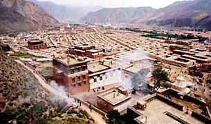 རྒྱ་གཞུང་གིས་ཨ་མདོ་བླ་བྲང་ཁུལ་དུ་དམ་བསྒྲགས། རྒྱ་གཞུང་གིས་ཨ་མདོ་བླ་བྲང་ཁུལ་དུ་དམ་བསྒྲགས།
