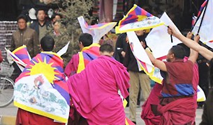 དགེ་འདུན་པའི་ཐོག་དམ་བསྒྲགས། དགེ་འདུན་པའི་ཐོག་དམ་བསྒྲགས།