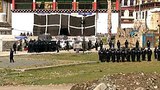 ཟིལ་དཀར་དགོན་པའི་གྲྭ་བ་ལྔ་འཛིན་བཟུང༌།