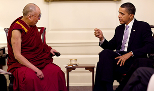 ༸གོང་ས་མཆོག་དང་ཨ་རི་སྲིད་འཛིན་གྱི་མཇལ་འཕྲད། ༸གོང་ས་མཆོག་དང་ཨ་རི་སྲིད་འཛིན་གྱི་མཇལ་འཕྲད།