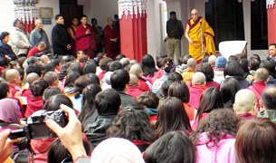 ༸གོང་ས་མཆོག་ནས་རྒྱ་རིཊ་ལ་དམིགས་བསལ་བཀའ་སློབ། ༸གོང་ས་མཆོག་ནས་རྒྱ་རིཊ་ལ་དམིགས་བསལ་བཀའ་སློབ།