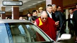 ༸གོང་ས་མཆོག་བཞུཊ་སྒར་དུ་ཞབས་སོར་འཁོད།