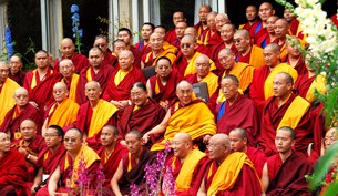 ཆོས་རྒྱུད་ཁག་གི་ཚོཌ་ཆེན། ཆོས་རྒྱུད་ཁག་གི་ཚོཌ་ཆེན།