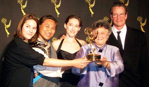 བོད་ཀྱི་བུད་མེད་སྐོར་གྱི་གློག་བརྙན་ལ་བྱ་དགའ་ཐོབ་ཡོད་པ། བོད་ཀྱི་བུད་མེད་སྐོར་གྱི་གློག་བརྙན་ལ་བྱ་དགའ་ཐོབ་ཡོད་པ།
