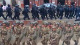 རྫ་ཆུ་ཁ་དབོན་པོ་དགོན་པའི་དགེ་འདུན་པ་ཆོས་དར་ལགས་གློད་བཀྲོལ་བཏང་ཡོད་པ།