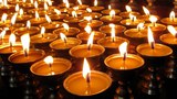 རེབ་གོང་དུ་དེ་རིང་སླར་ཡང་རང་སྲེག
