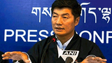 ཨ་རིའི་སྲིད་འཛིན་མཆོག་ལ་སྙན་ཞུ་ཞིག་ཕུལ་བ།